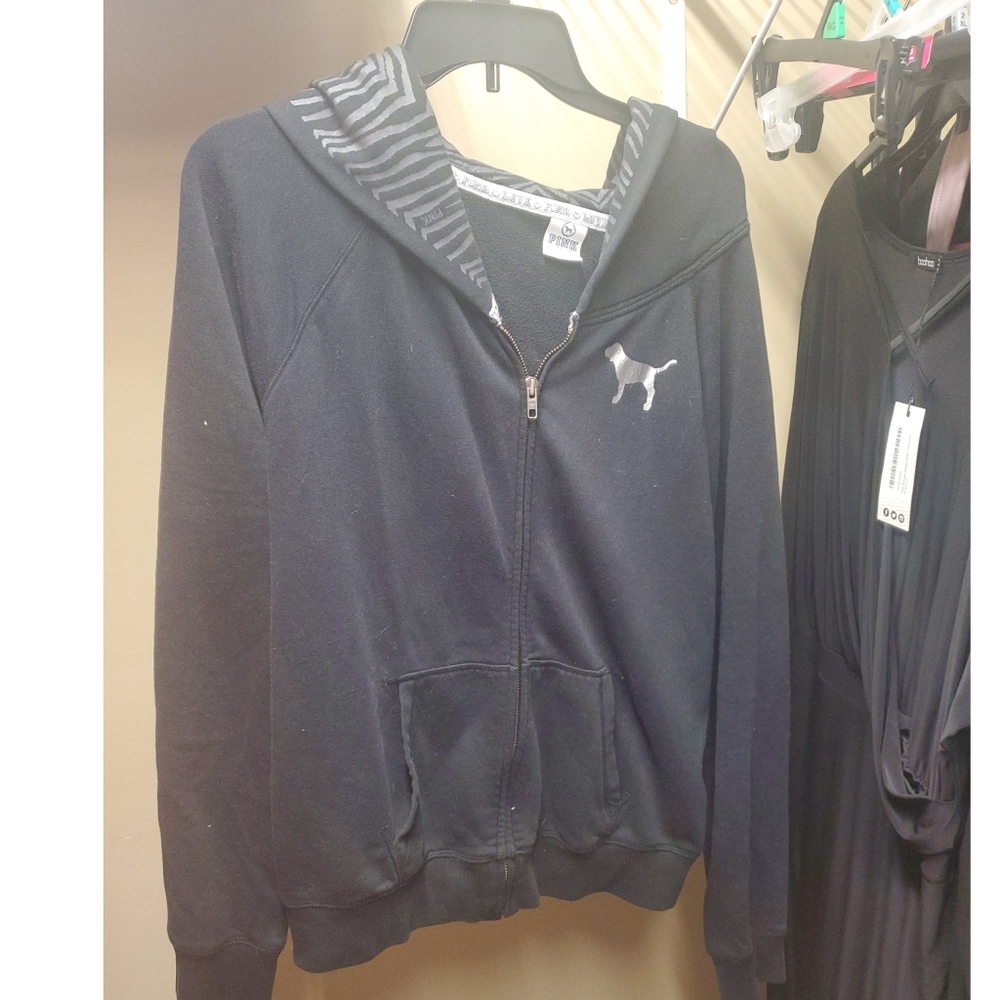 PINK VS hoodie Large BLACK